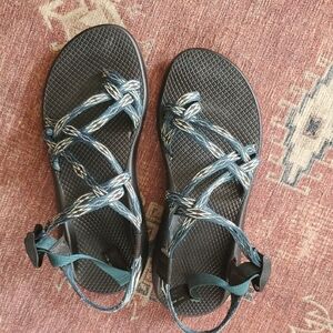 EUC! Chaco Teal And Black Sandals Size 10